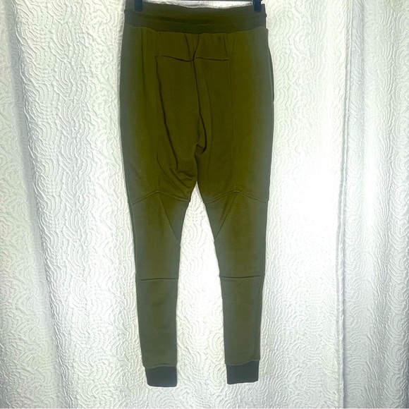 CCC Green Stitching Detailed Leggings - Size CLA - Picture 5 of 11